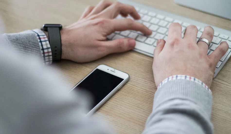 Execute your omnichannel sales strategy with an integrated ecommerce solution Execute your omnichannel sales strategy with an integrated ecommerce solution