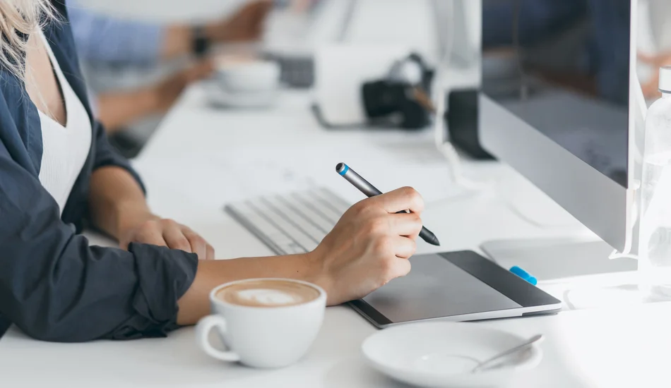 Educate and entertain customers with a product configurator Educate and entertain customers with a product configurator